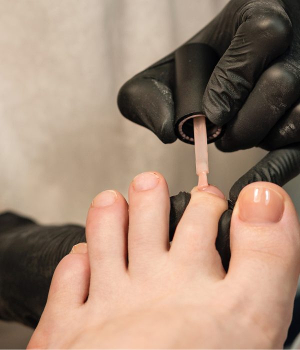 Glow-Pedicure Glow-Pedicure